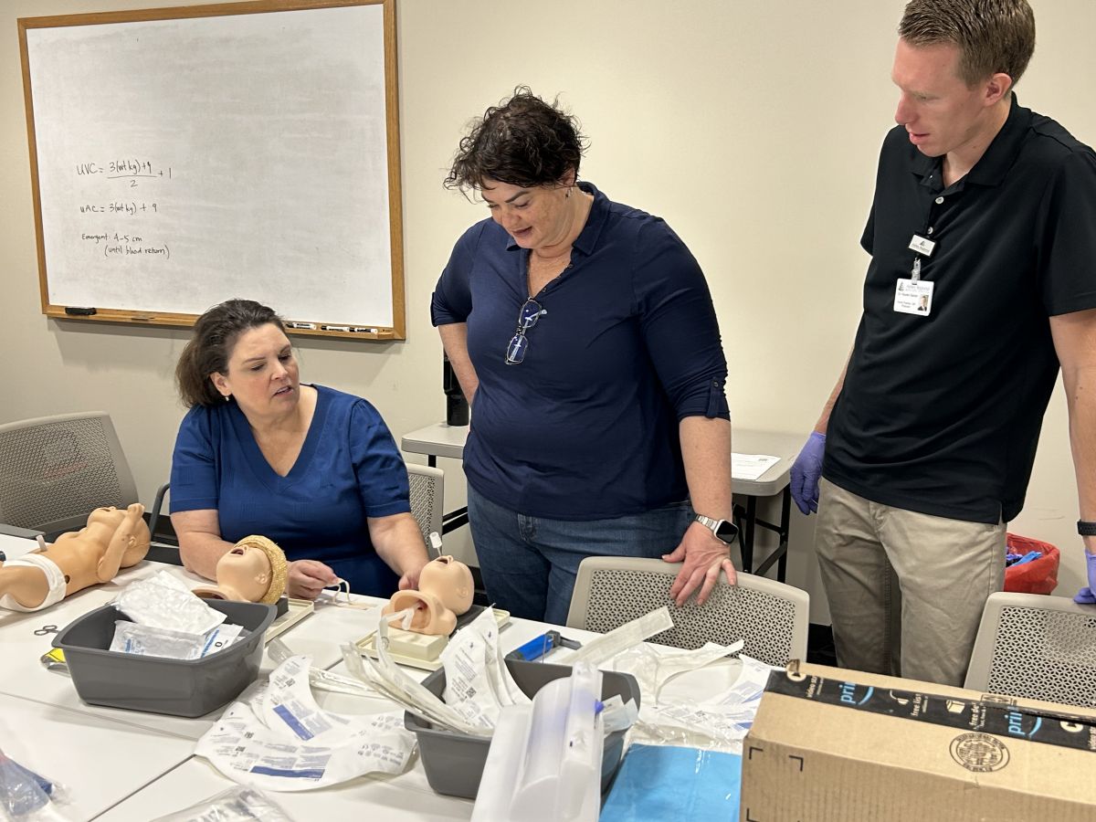 photo of ER and family medicine/OB physicians at teleNICU training